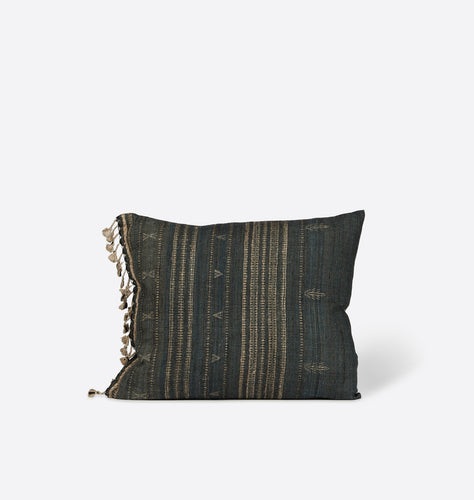 Ari Vintage Lumbar Pillow 17