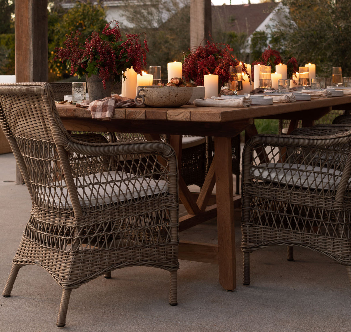 Rustic outdoor dining discount chairs