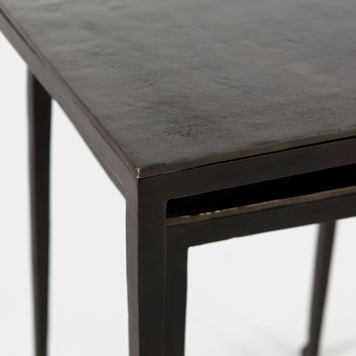 INAVANCE ONES TABLE（ウォールナット） Global Views Living Room Organic Nesting Table-Gunmetal/Grey