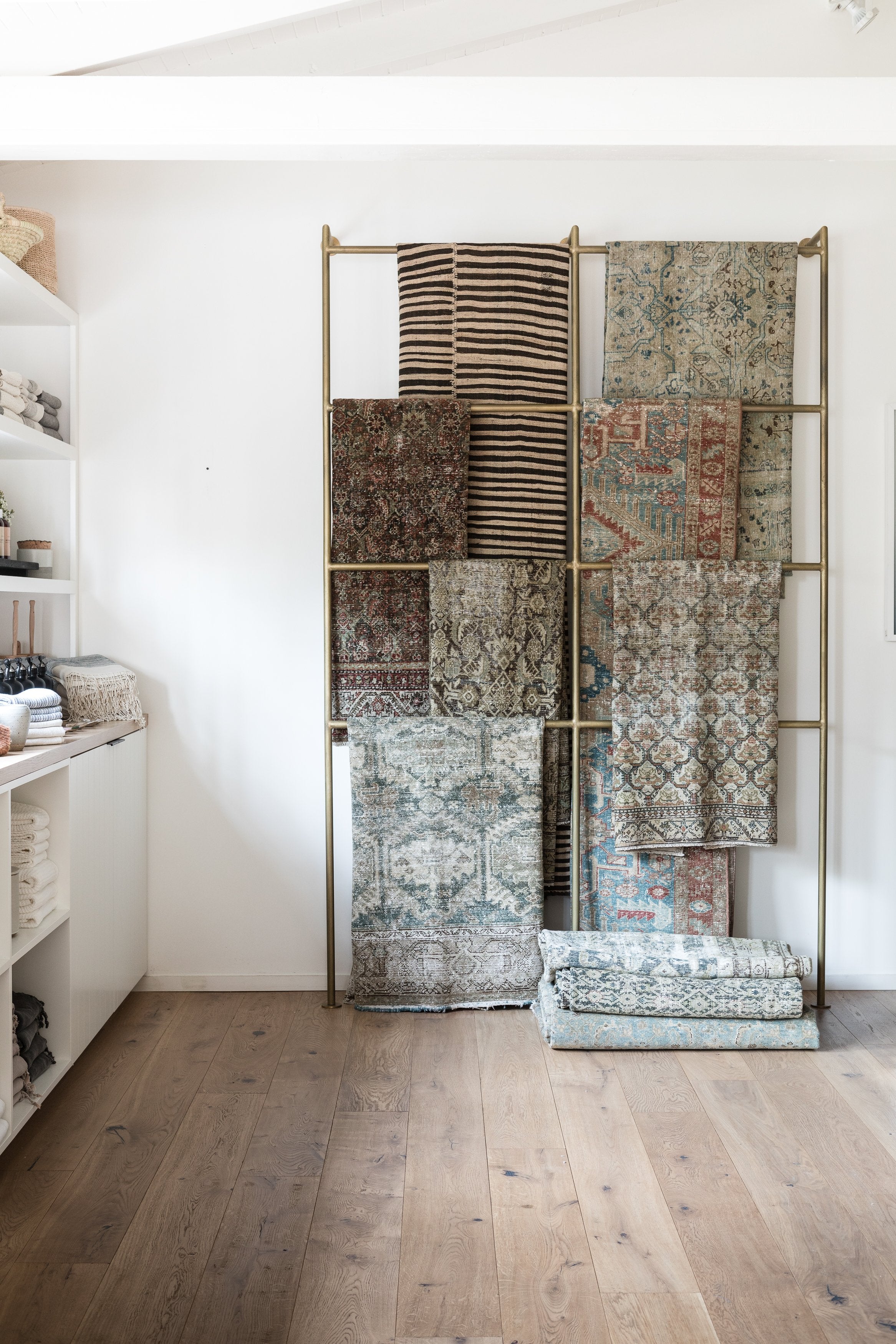 51×103\"Winter wonderland” ViNTAGE RUG 51×103 Winter wonderland” ViNTAGE RUG