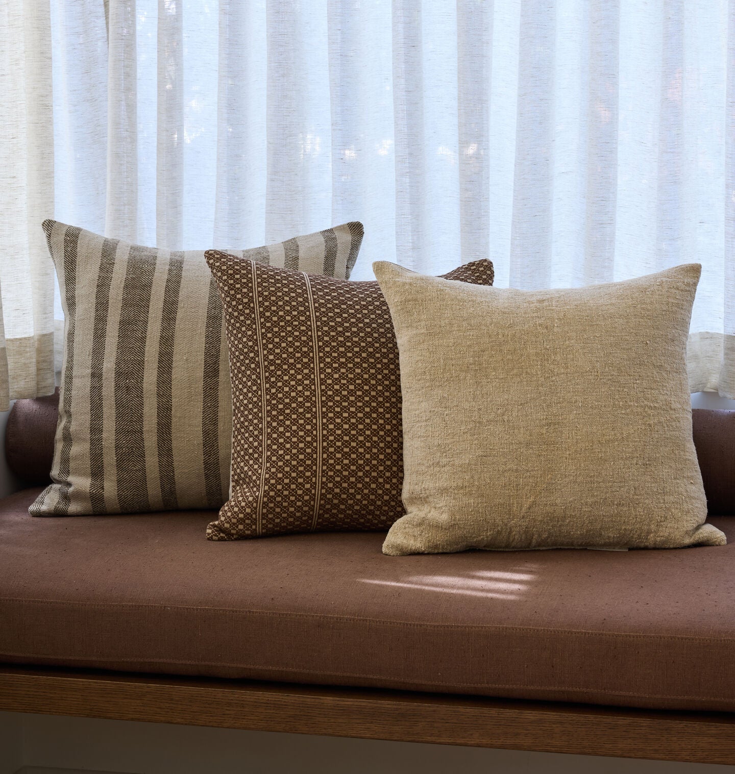 Shoppe Amber Interiors Aaila Pillow - Thumbnail 4