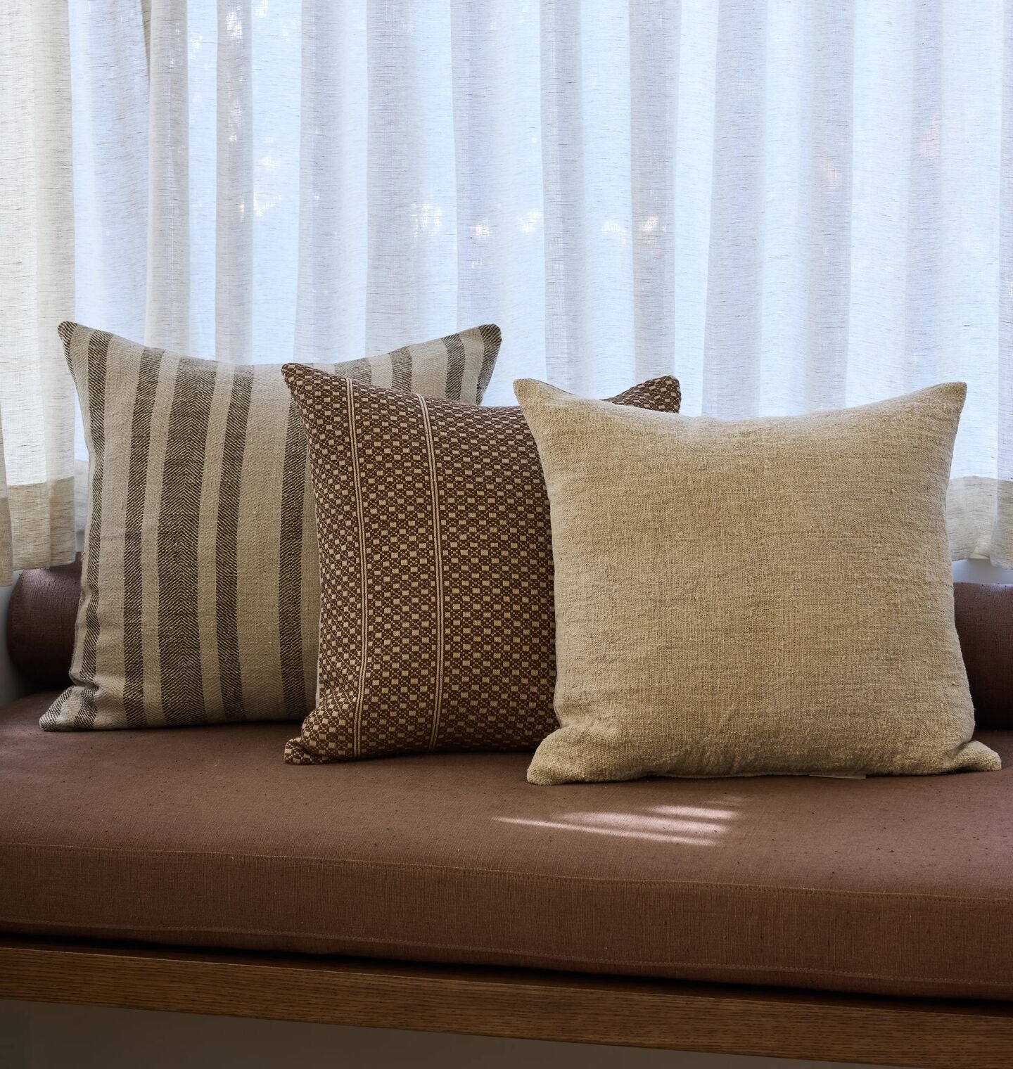 Amber Interiors Amesbury Pillow - Thumbnail 2