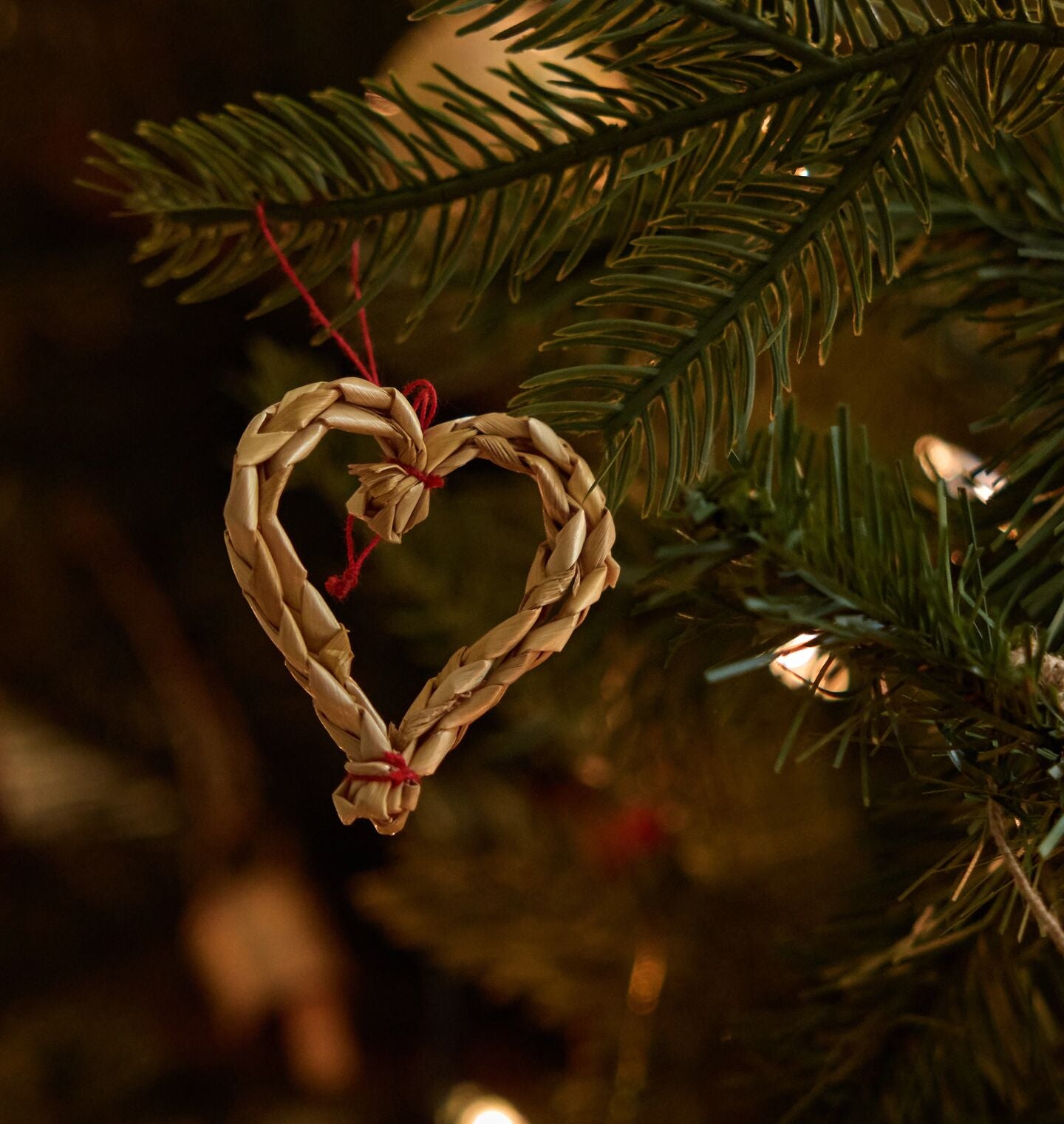 Classic Twine Heart Ornament