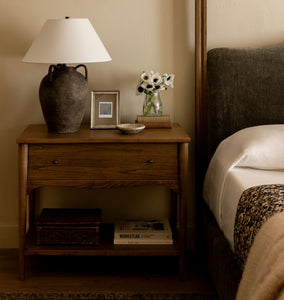 Lizzy Nightstand