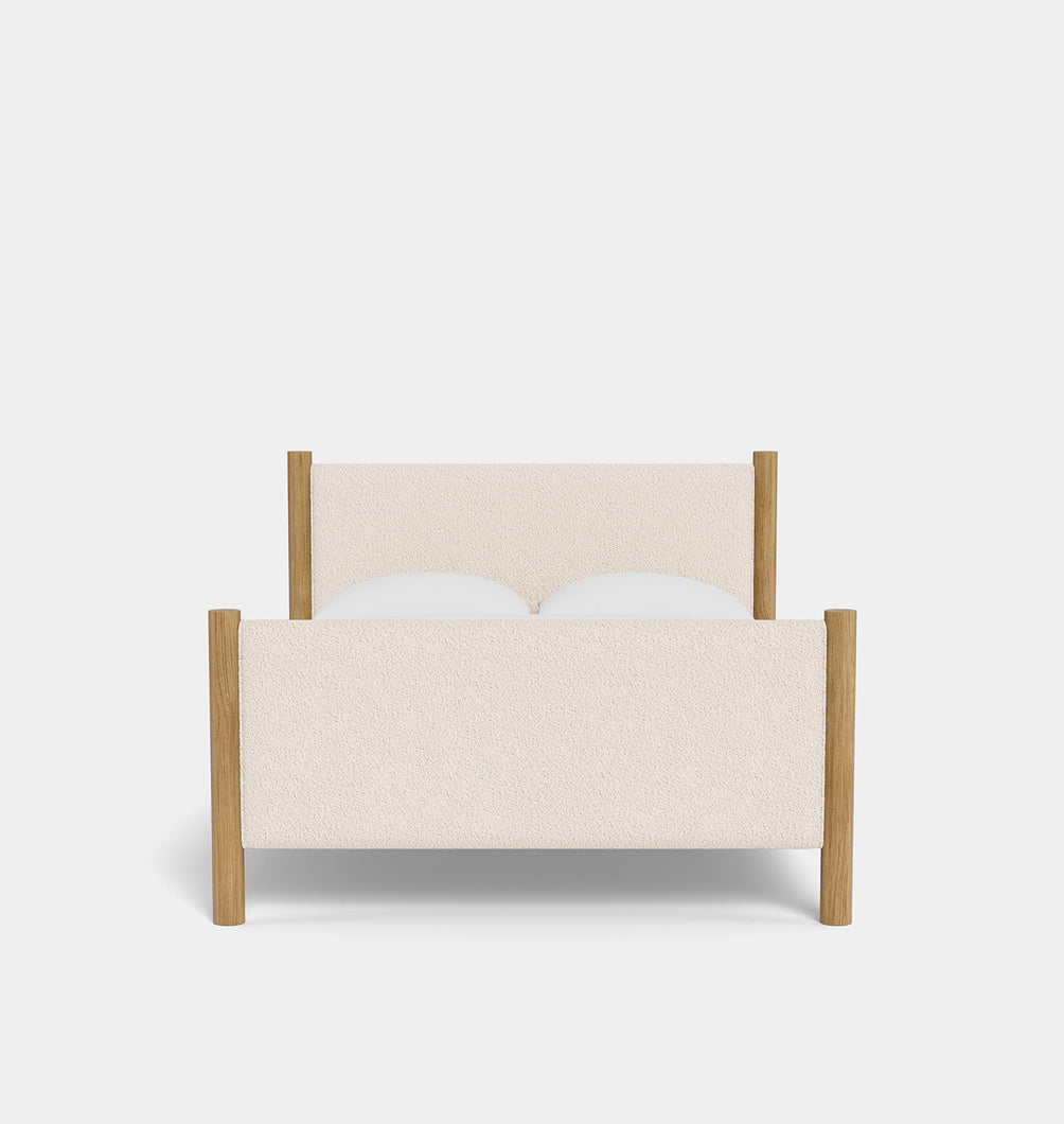 Amber Bed Bone Boucle