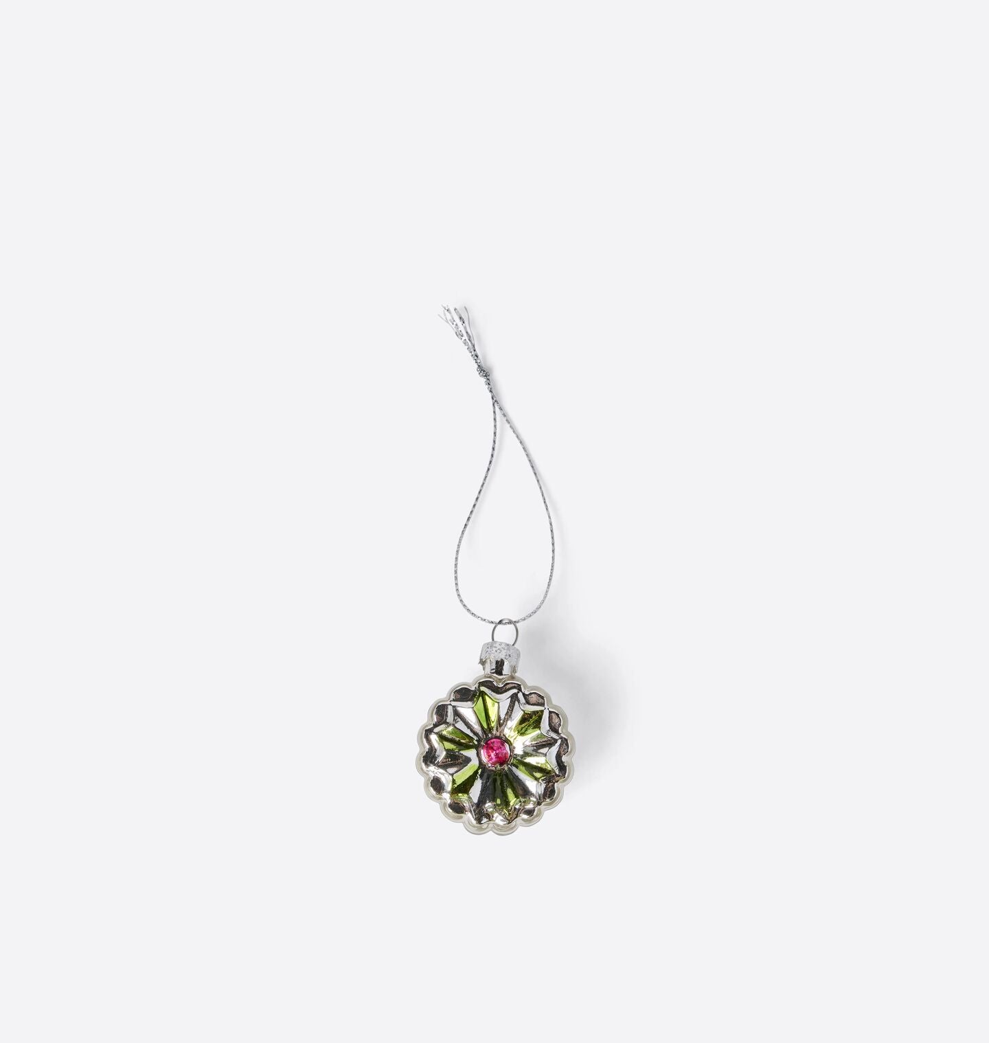 Heirloom Scalloped Dome Ornament