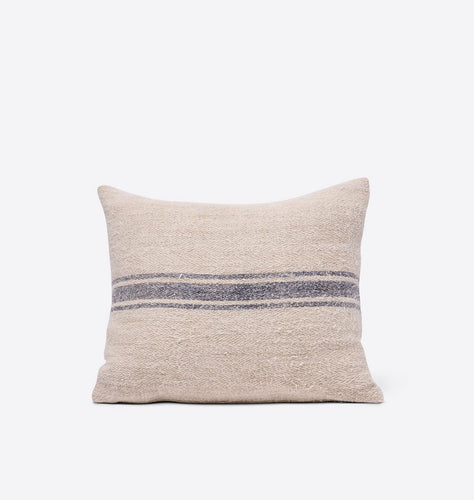 Eloise Vintage Pillow 17
