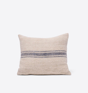 Eloise Vintage Pillow 17" x 21"