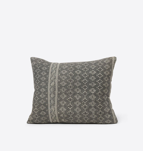 Mika Vintage Pillow 15