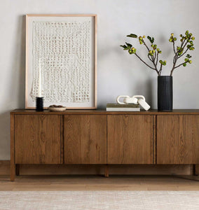 Elona Media Console
