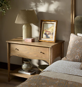 Lizzy Nightstand