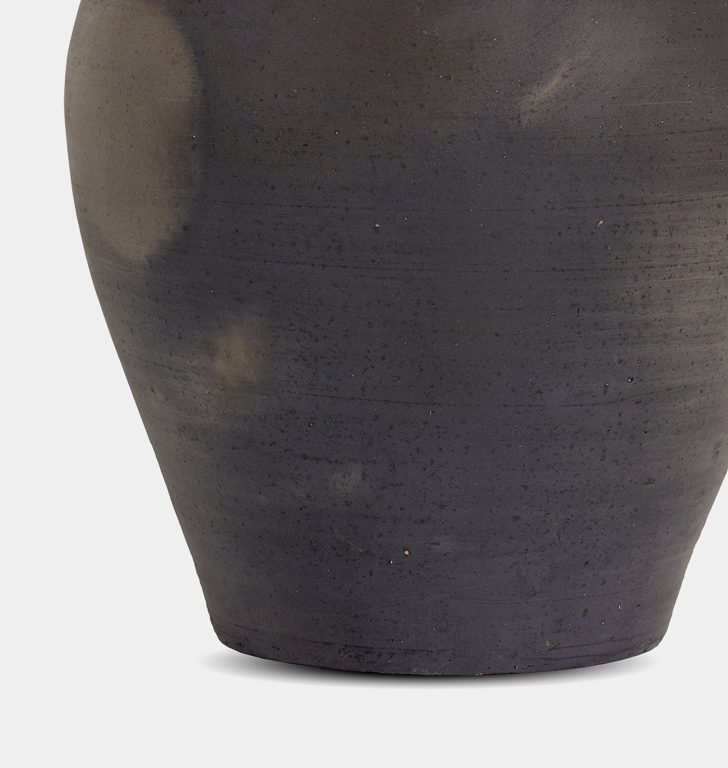 Holly Vessel - Thumbnail 4