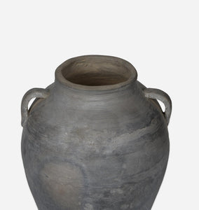 Leona Vessel