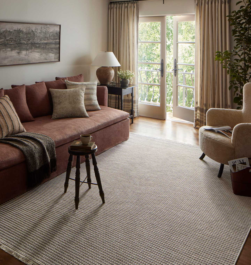 Malibu MAB-04 Ivory / Dove Area Rug