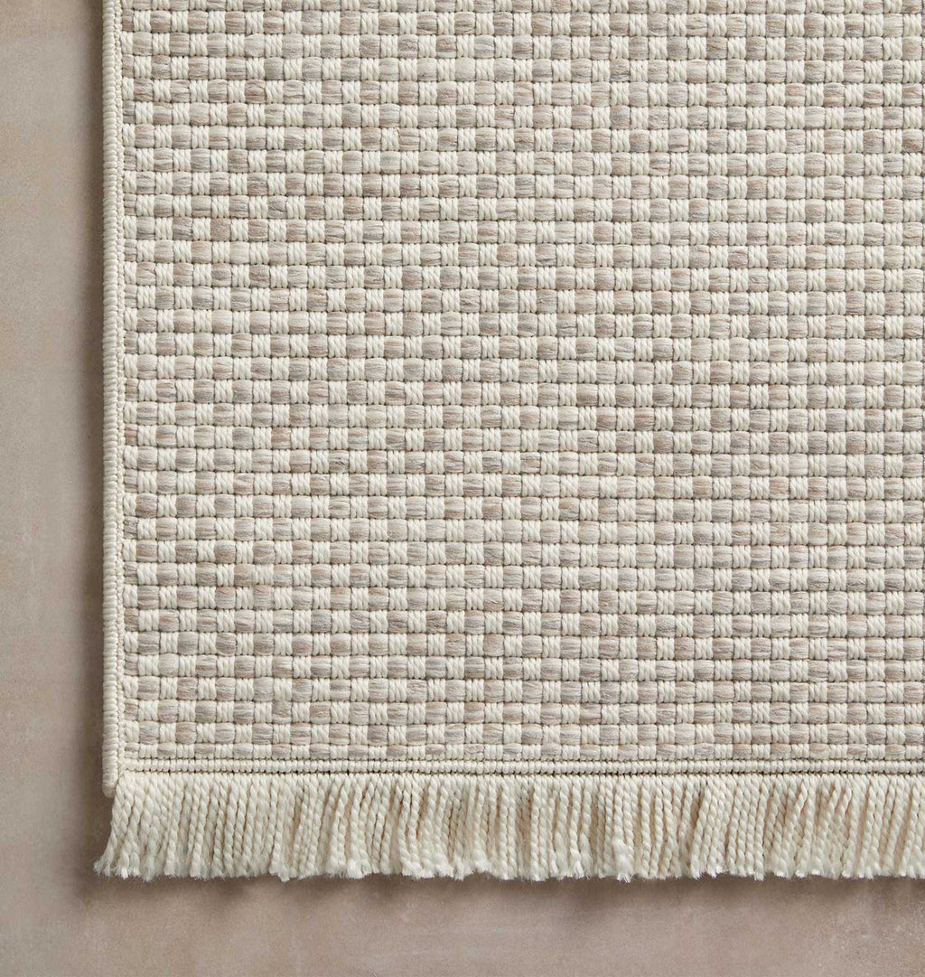 Malibu MAB-05 Ivory / Dove Area Rug