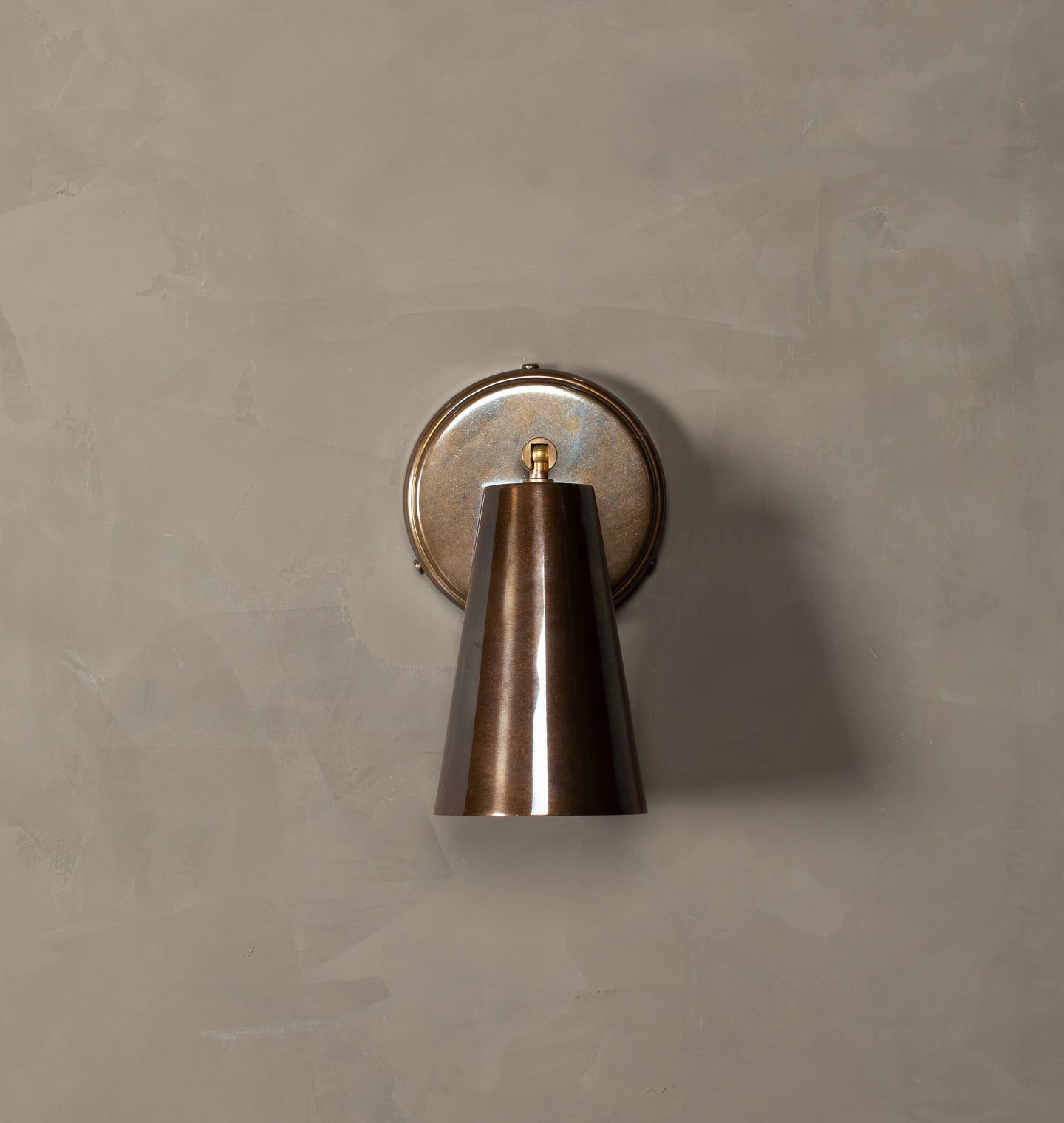 Shoppe Amber Interiors Cashel Wall Light