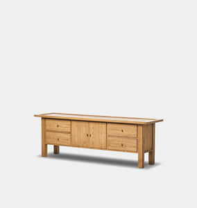 Margarete Console