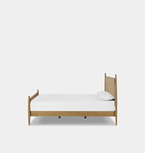 Richard Natural Rush Bed Queen Burnished