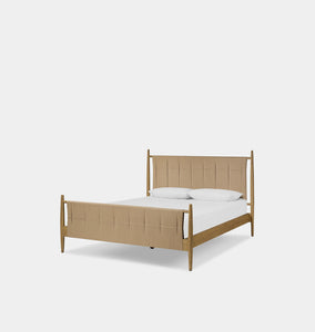 Richard Natural Rush Bed Queen Burnished