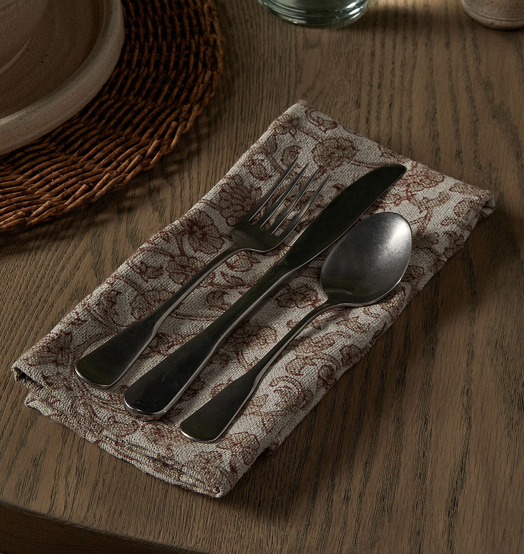 Amber Interiors Shelburne Flatware