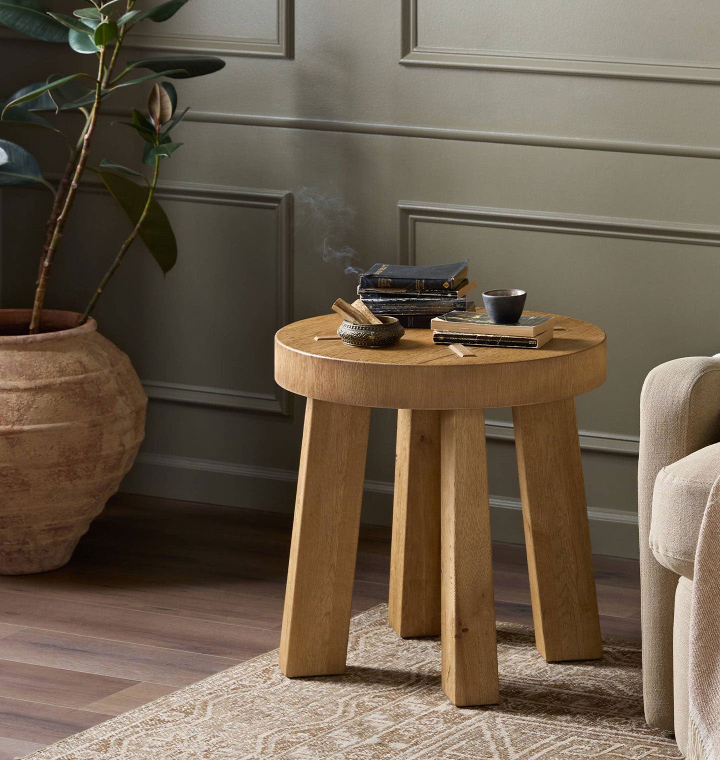 Sadira End Table - Thumbnail 4