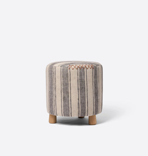 Topanga Footed Stool S.XXI.XXV