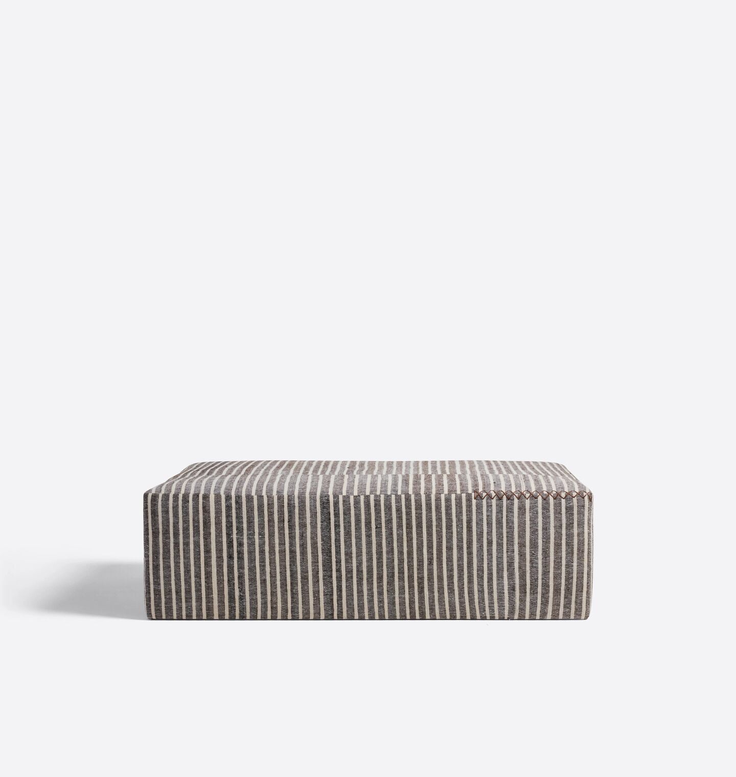 Topanga Large Ottoman J.XXV.V