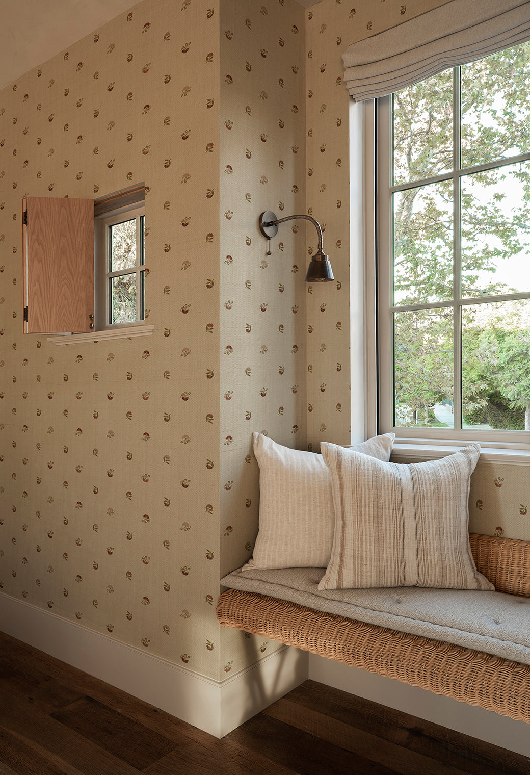 Shoppe Amber Interiors Laila Grasscloth Wallpaper - Thumbnail 3