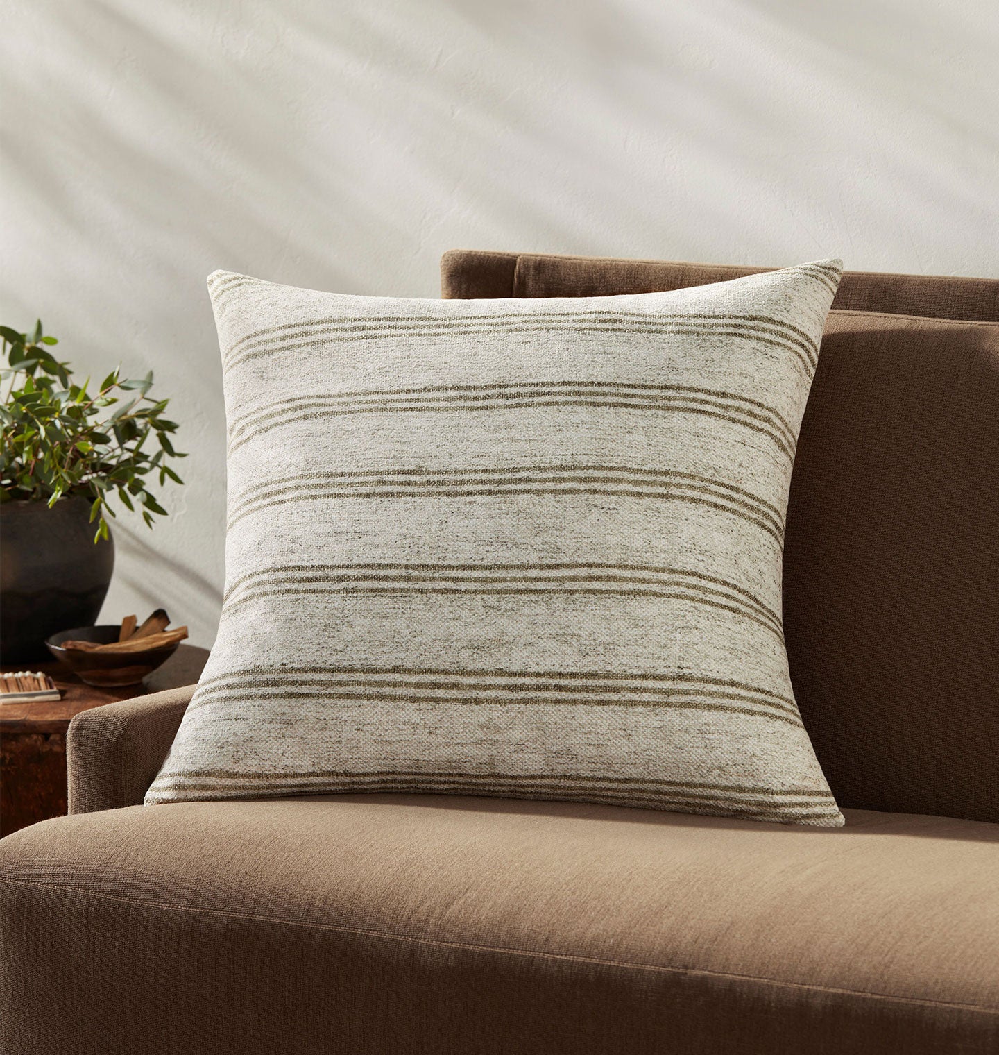 Zephyr Pillow - Thumbnail 5