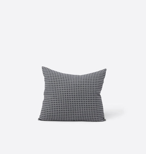 Isabella Vintage Pillow 16.5