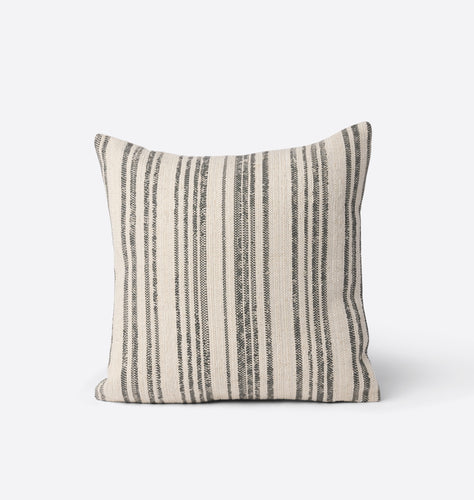 Nia Vintage Pillow 17