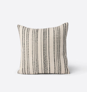 Nia Vintage Pillow 17" x 17"