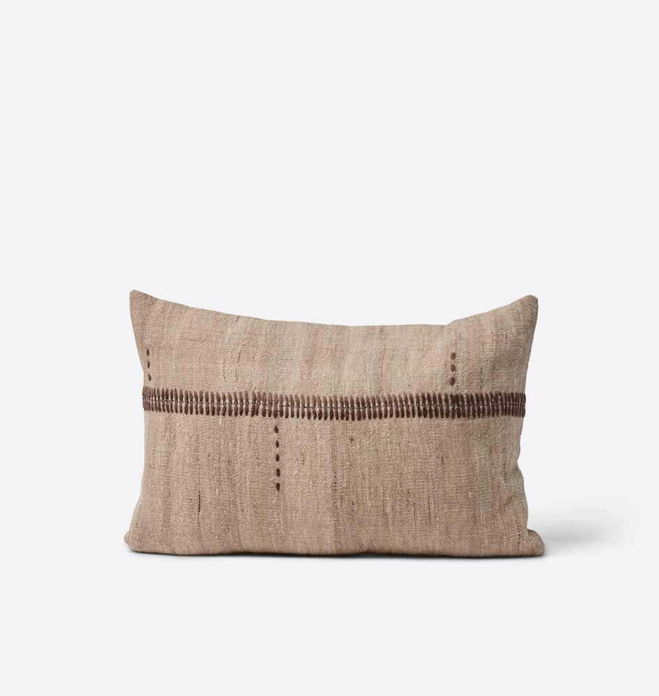 Bess Vintage Lumbar Pillow 16