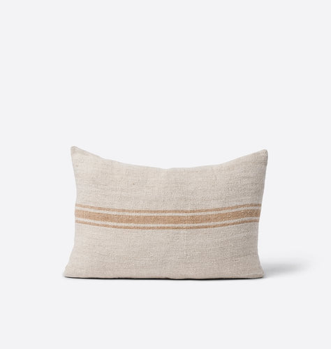 Sia Vintage Lumbar Pillow 18