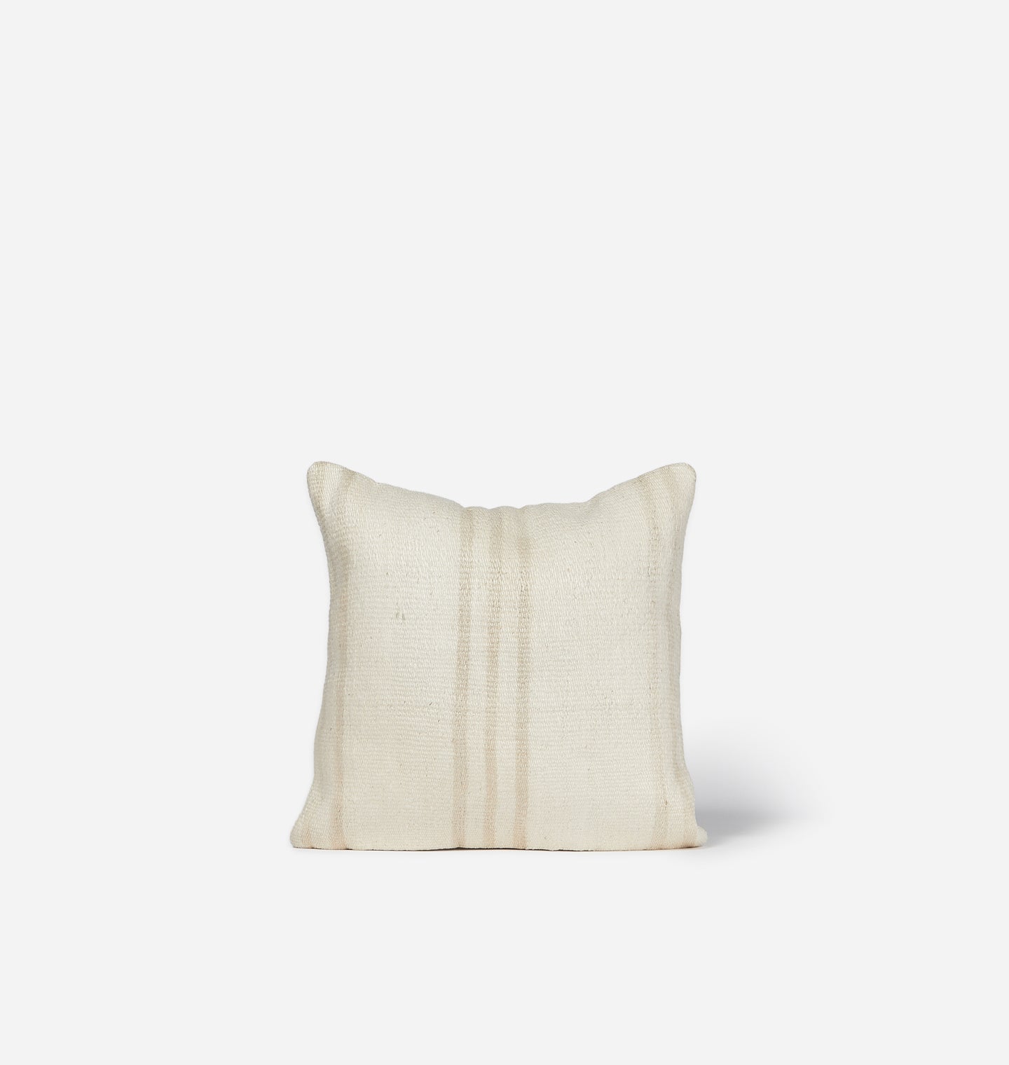 Kai Vintage Pillow 16