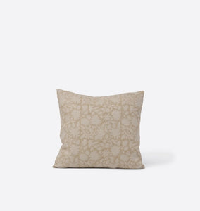 Elva Vintage Pillow 17" x 17"