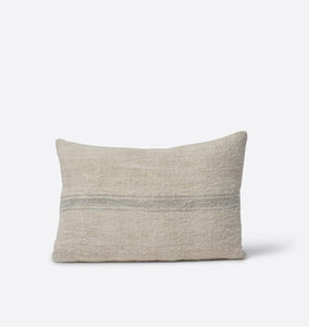 Sienna Vintage Lumbar Pillow 16" x 24"