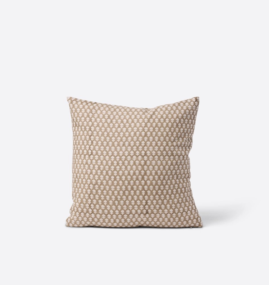Daisy Vintage Pillow 18