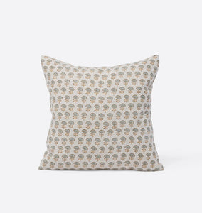 Cleo Vintage Pillow 18" x 18"