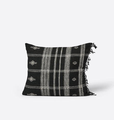 Leonora Vintage Pillow 19
