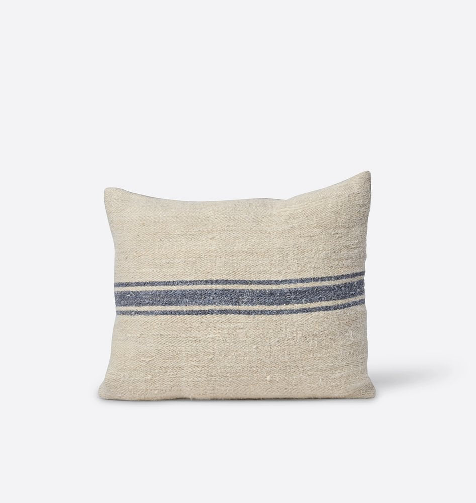 Marcella Vintage Pillow 17