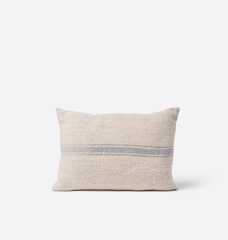 Blaise Vintage Lumbar Pillow 16