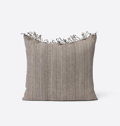 Briar Vintage Pillow 19