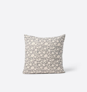 Julian Vintage Pillow 21" x 21"