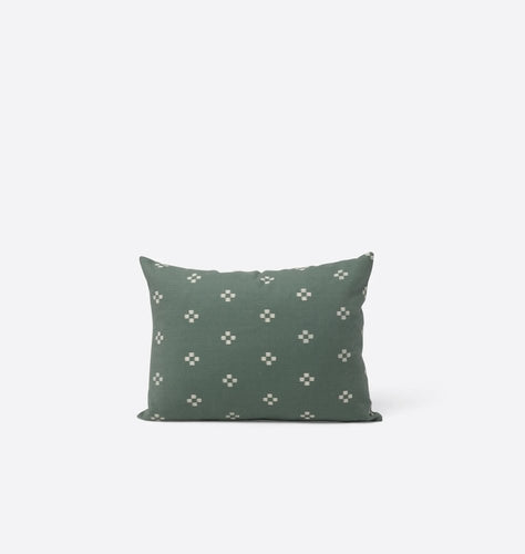 Isidor Vintage Lumbar Pillow 16