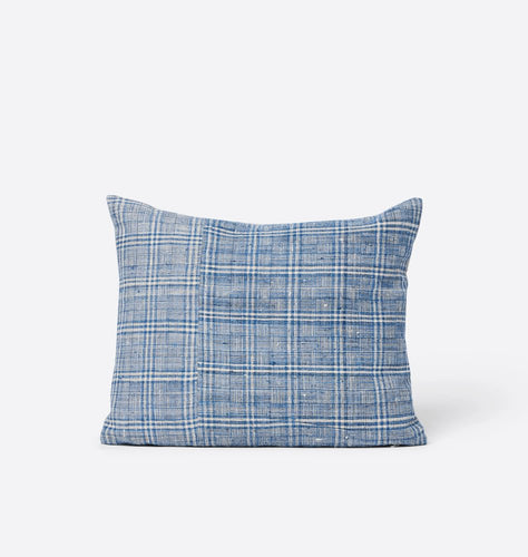 Amara Vintage Pillow 18