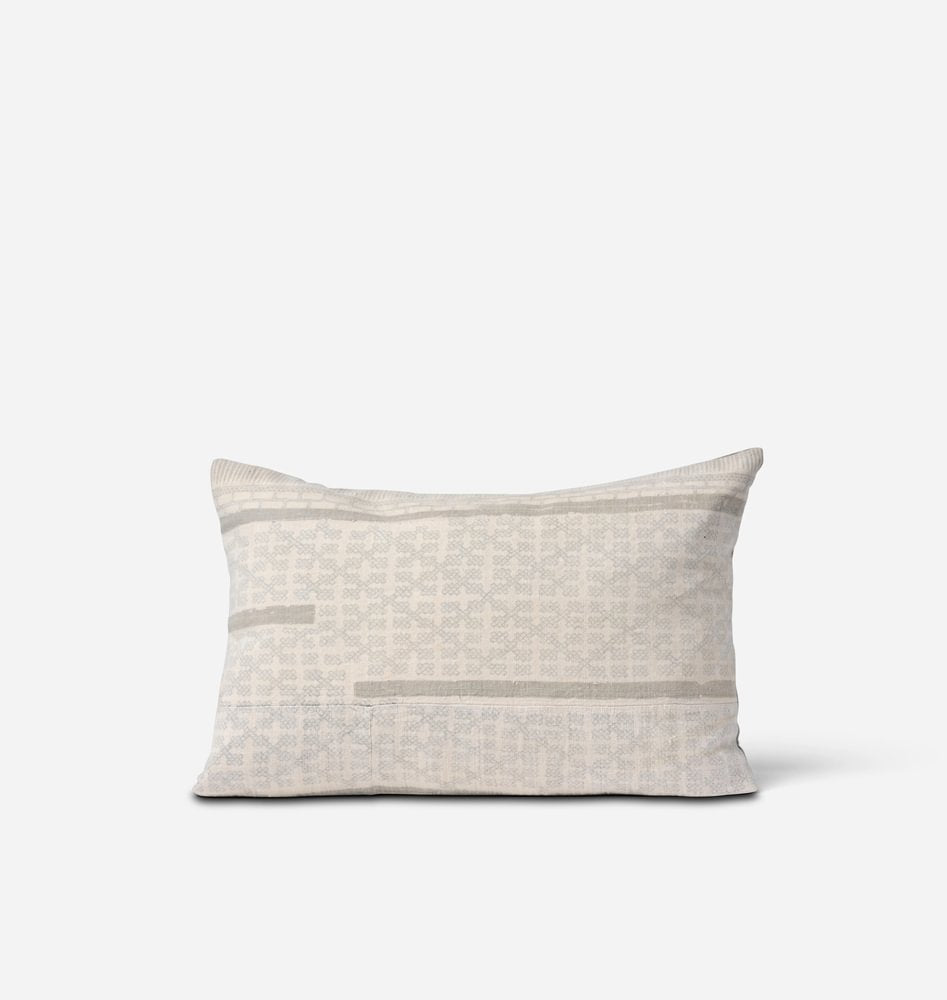 Sabina Vintage Lumbar Pillow 14