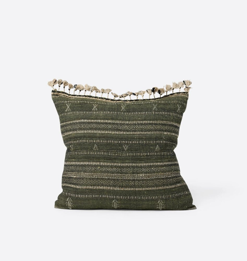 Hester Vintage Pillow 16