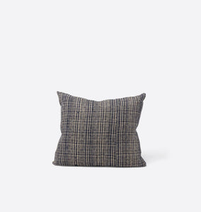 Uri Vintage Pillow 20" x 23"