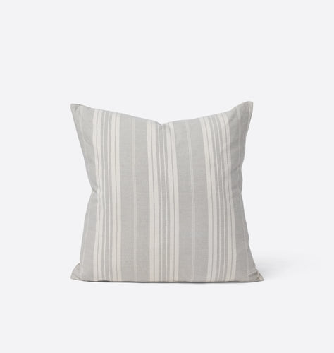 Quilla Vintage Pillow 19